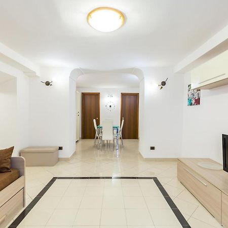 Qs1 - Indipendent Flat In Center Daire Napoli Dış mekan fotoğraf