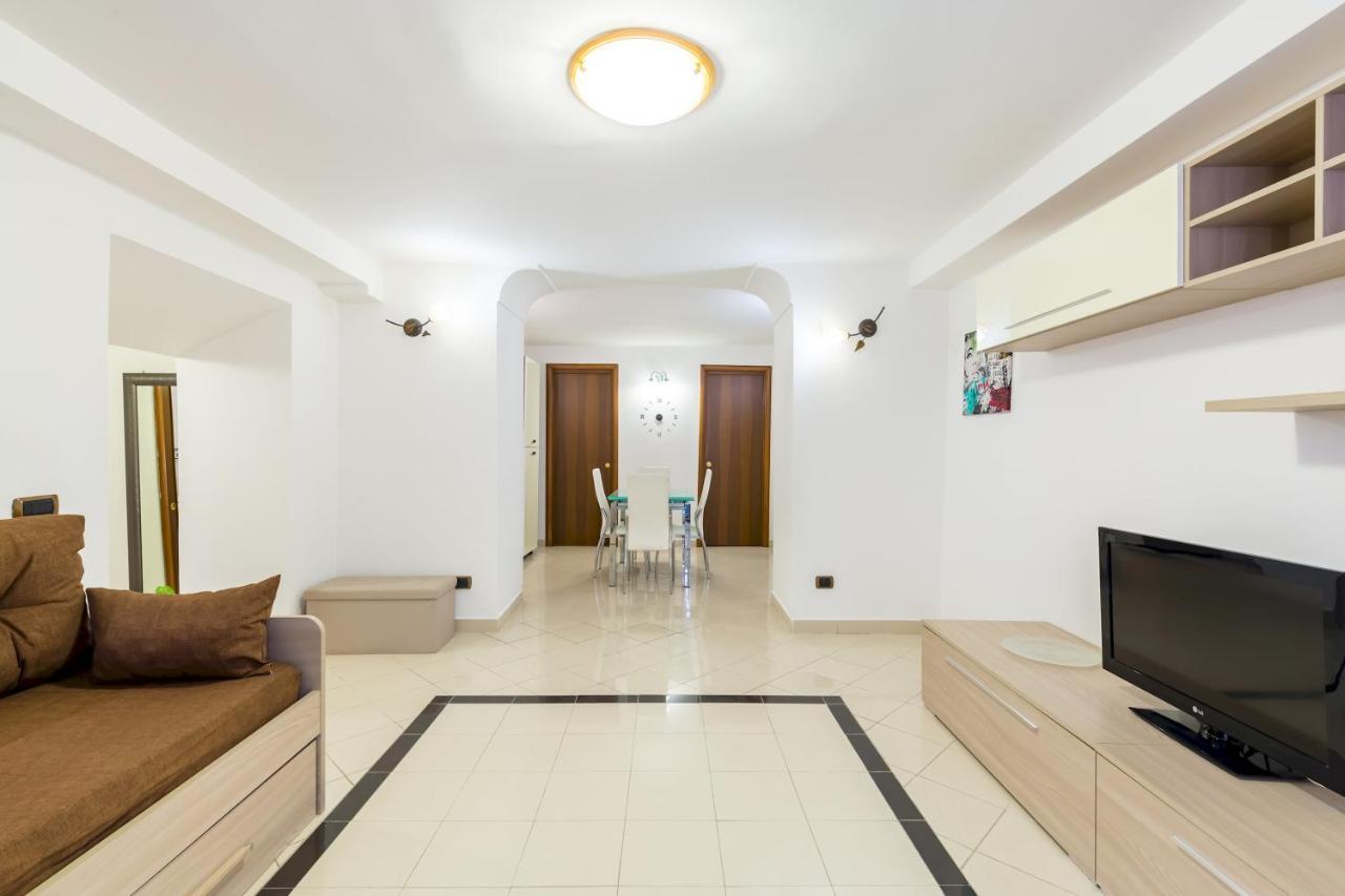 Qs1 - Indipendent Flat In Center Daire Napoli Dış mekan fotoğraf