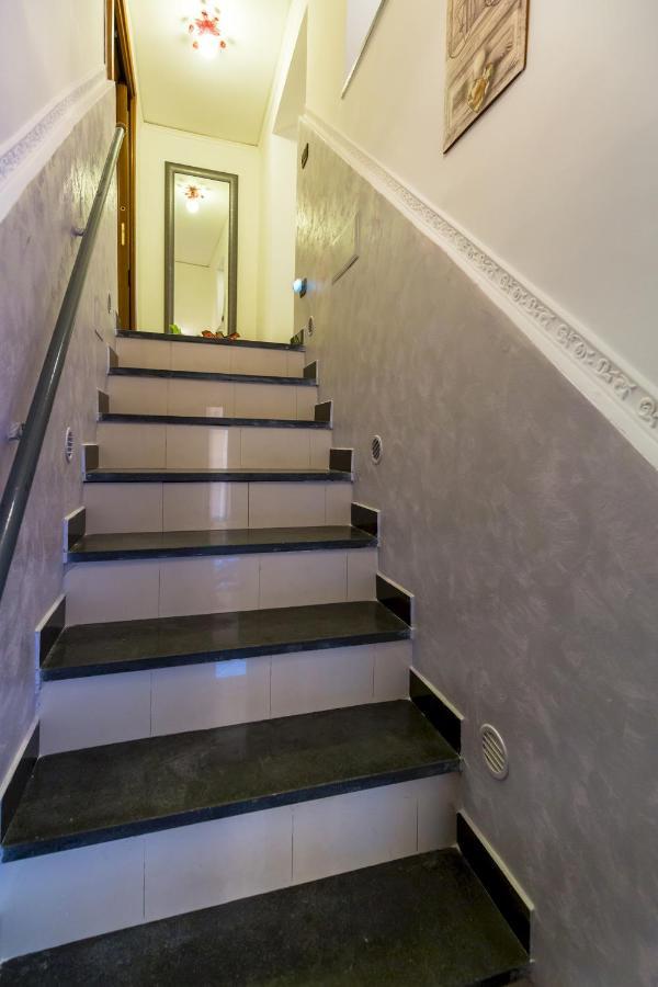 Qs1 - Indipendent Flat In Center Daire Napoli Dış mekan fotoğraf
